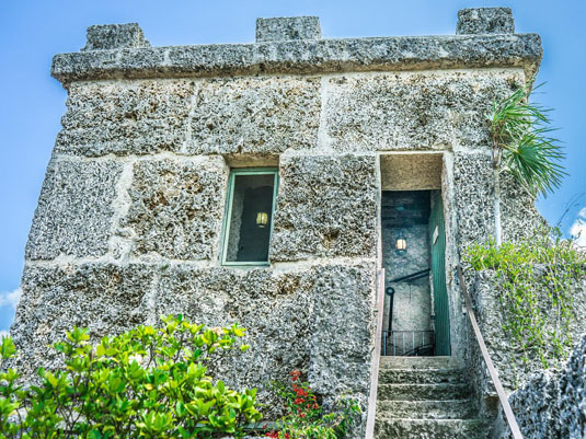 Coral castle - South Florida. Photo 4